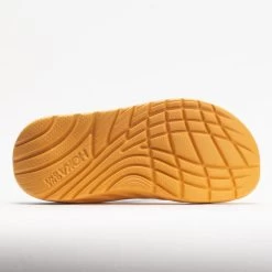 HOKA Ora Recovery Flip Women's Summer Song/Amber Yellow 11 HOKA Ora Recovery Flip Women's Summer Song/Amber Yellow -Sport Stride Shop 570589 4